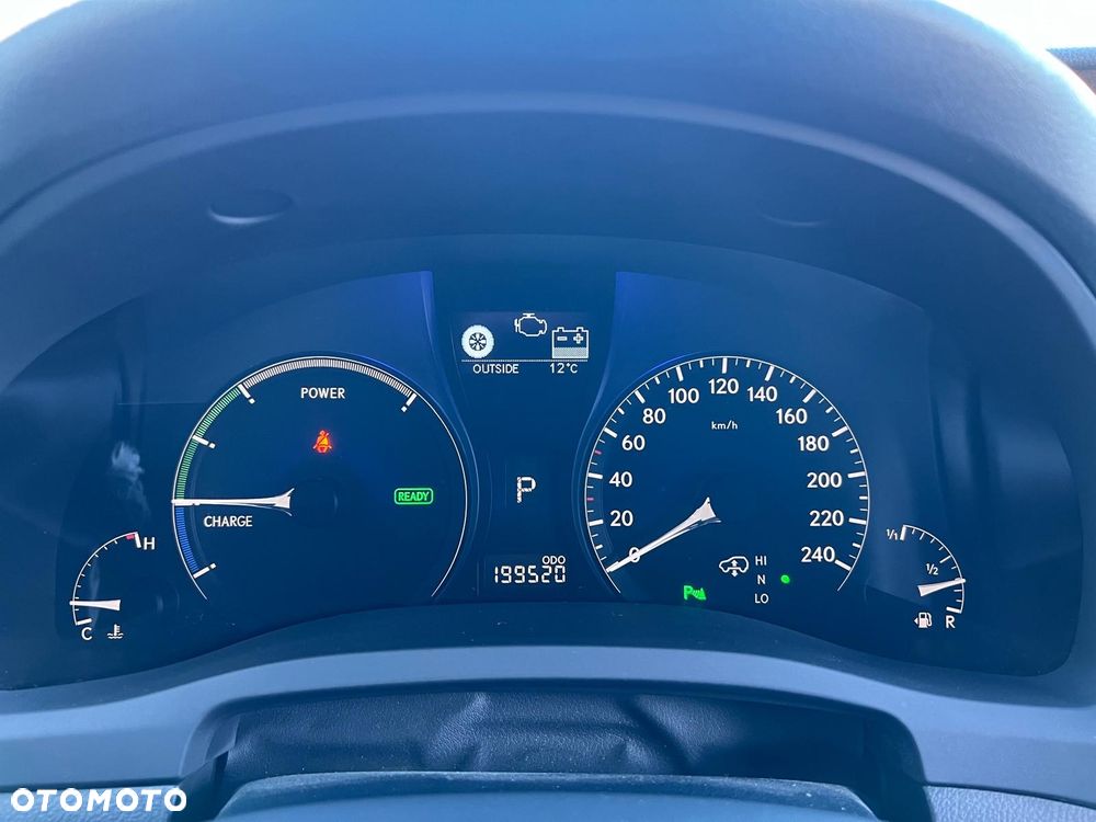 Lexus RX 450h (hybrid) - 23