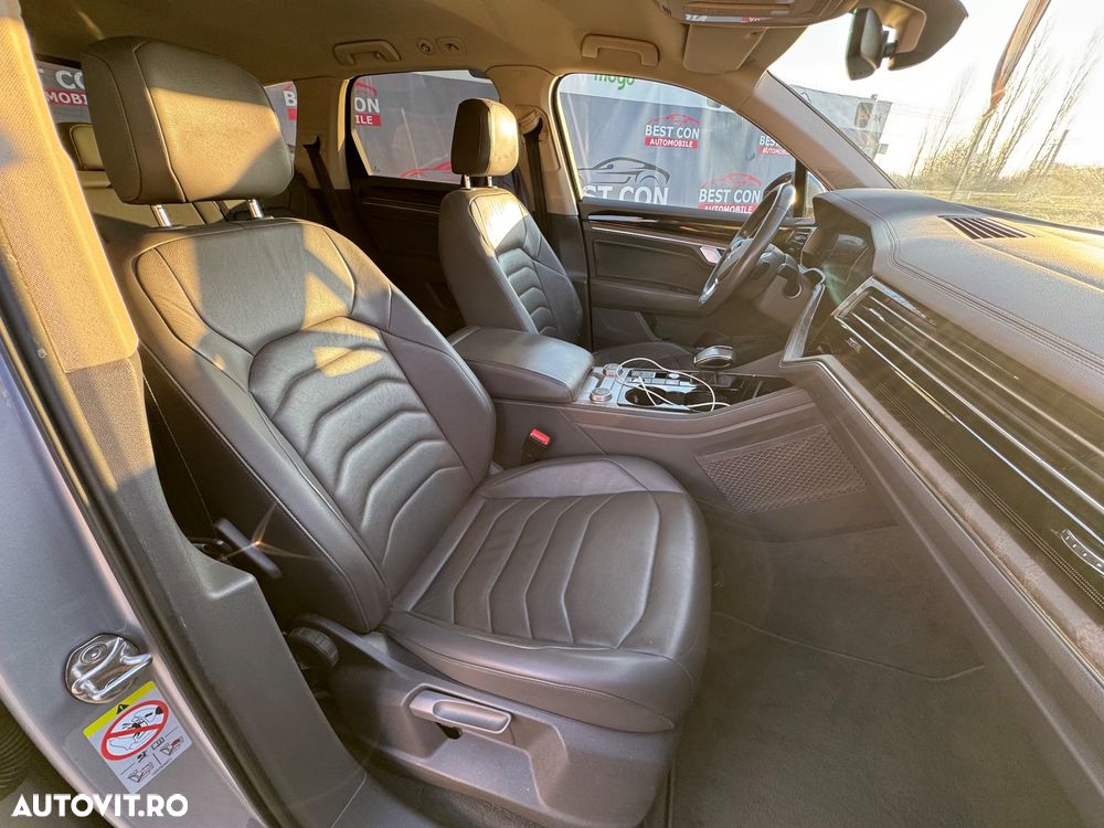 Volkswagen Touareg 3.0 V6 TDI 4Motion DPF Automatik Elegance - 7