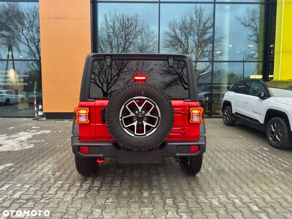 Jeep Wrangler - 4
