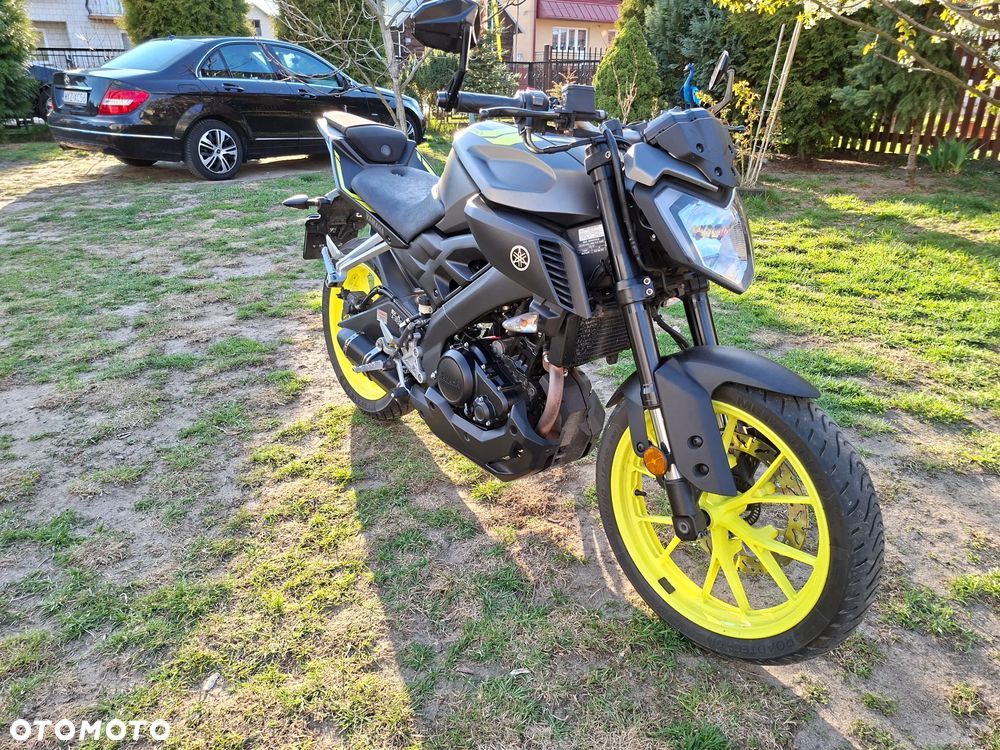 Yamaha MT - 2