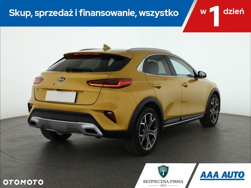 Kia XCeed - 6
