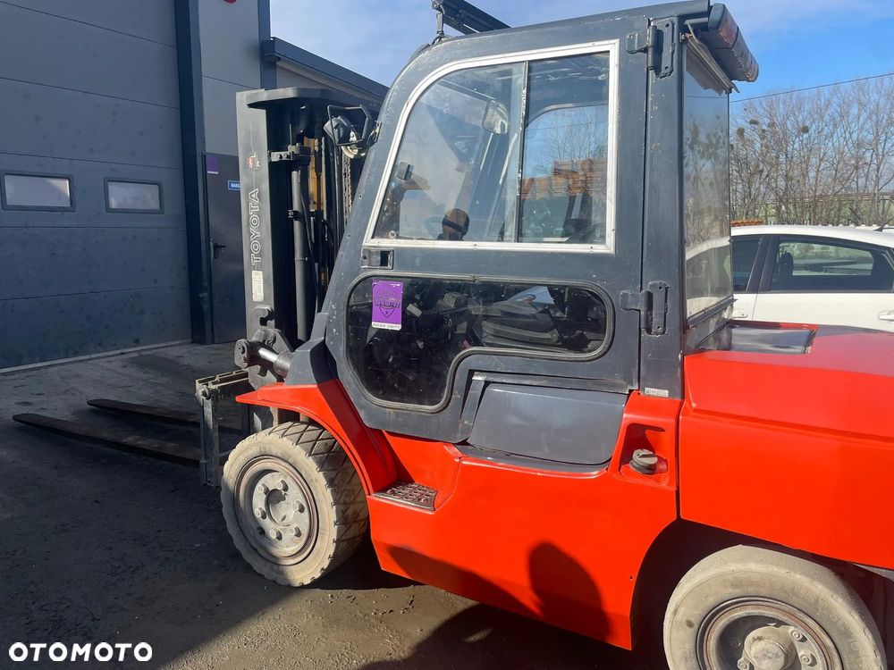 Toyota 7FDK40 - 2