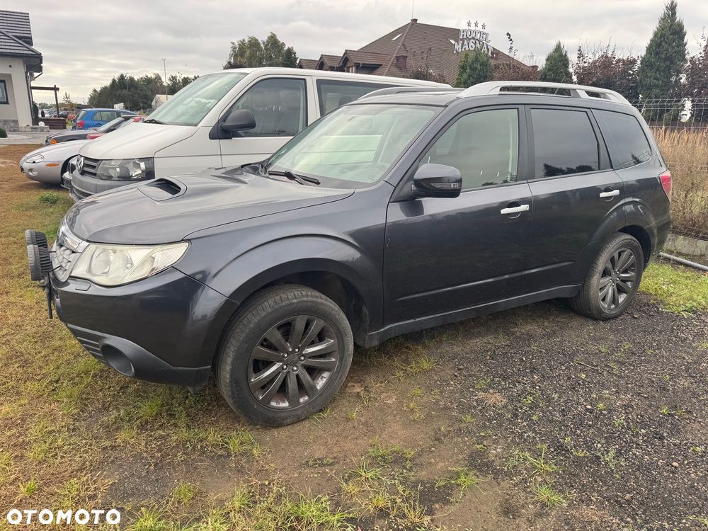 Subaru Forester 2.0D Active Deep Green Pearl - 22