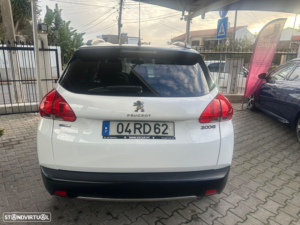 Peugeot 2008 1.2 PureTech Style - 7