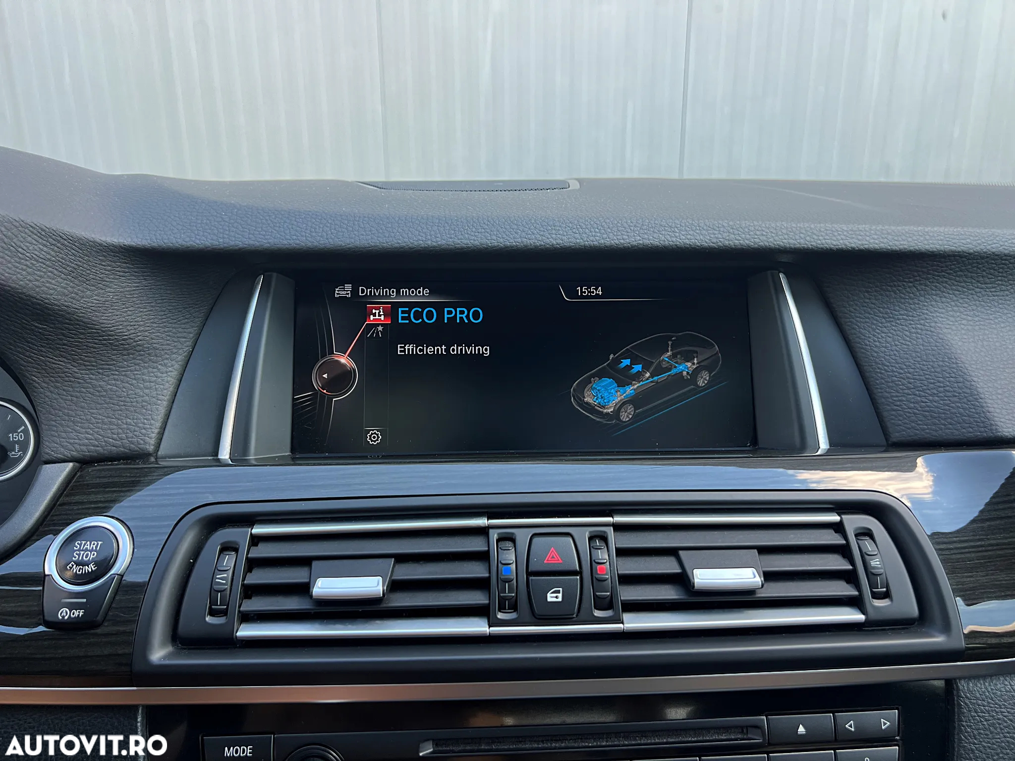 BMW Seria 5 530d xDrive - 37
