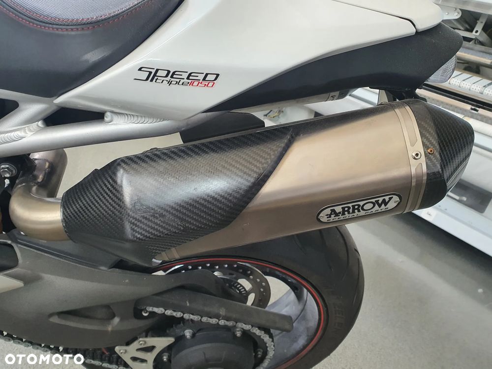 Triumph Speed Triple - 8
