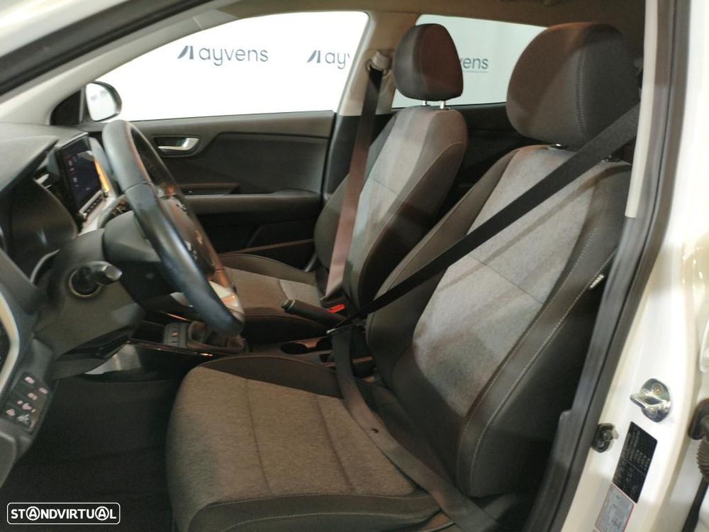 Kia Stonic 1.0 T-GDI Wave - 6