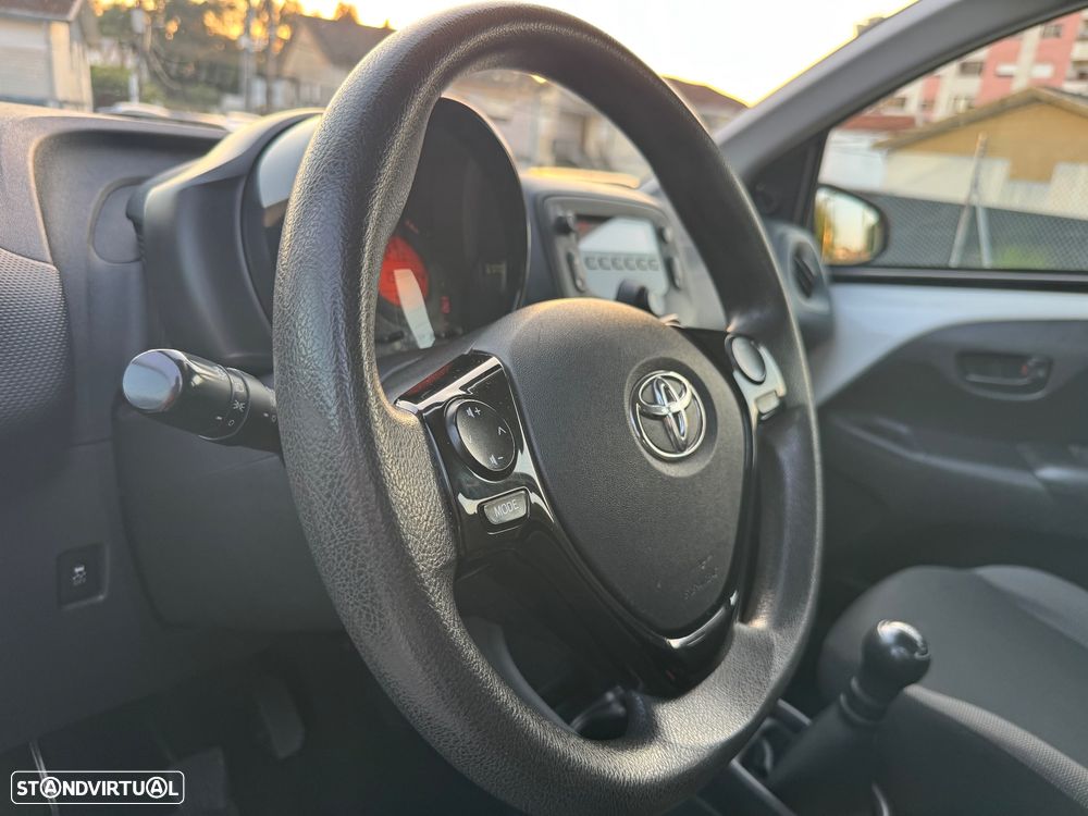 Toyota Aygo - 12