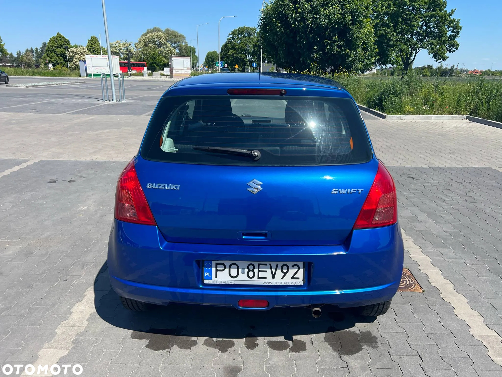Suzuki Swift 1.3 GC - 3
