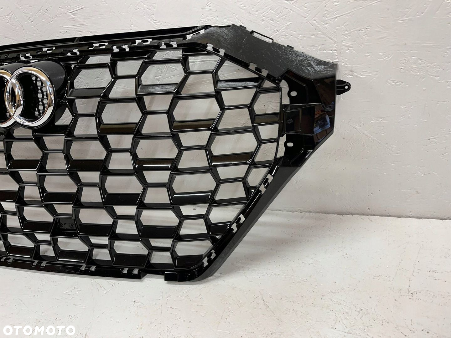 Audi RSQ3 2018- ATRAPA GRILL 83A853651D ORG - 7