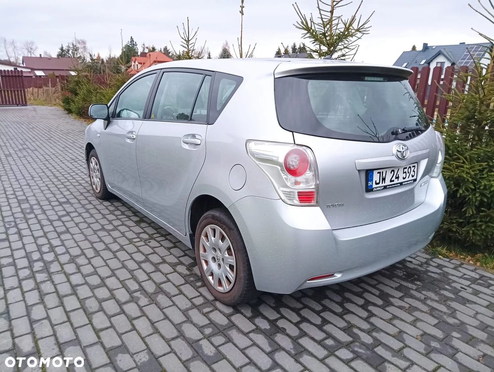 Toyota Verso 1.8 7-Sitzer Comfort - 8