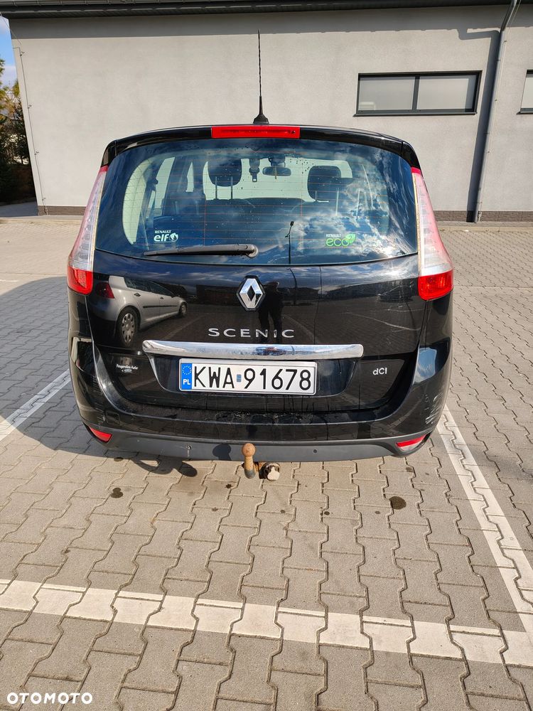 Renault Scenic 1.6 dCi Energy Bose Edition - 11