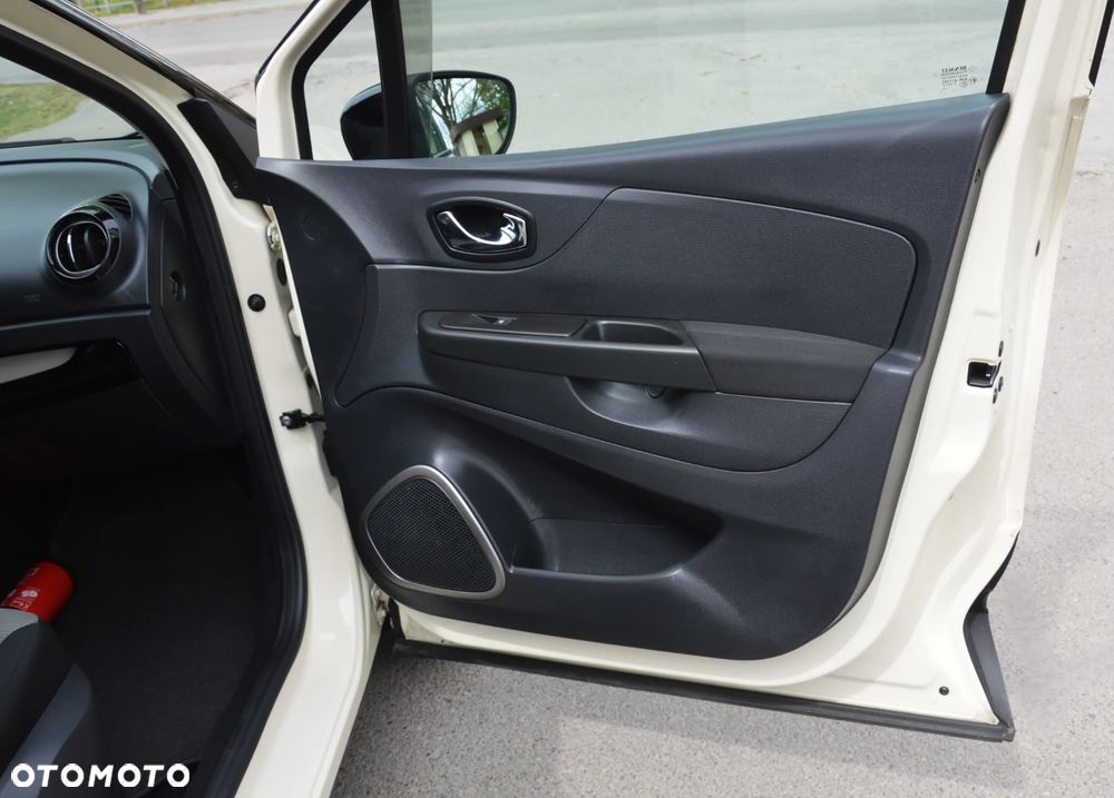 Renault Captur - 25
