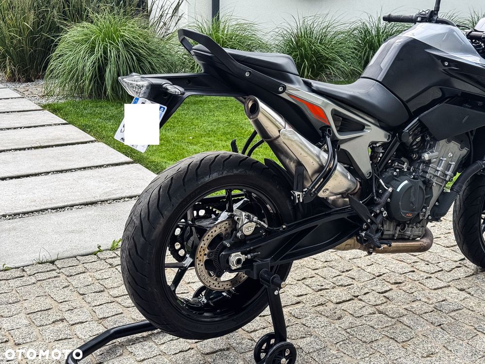 KTM Duke 790 - 20