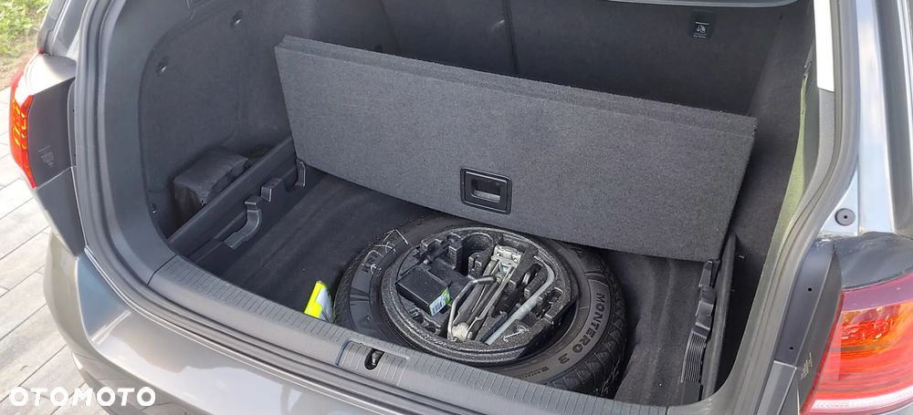 Volkswagen Golf 1.6 TDI Sound - 6