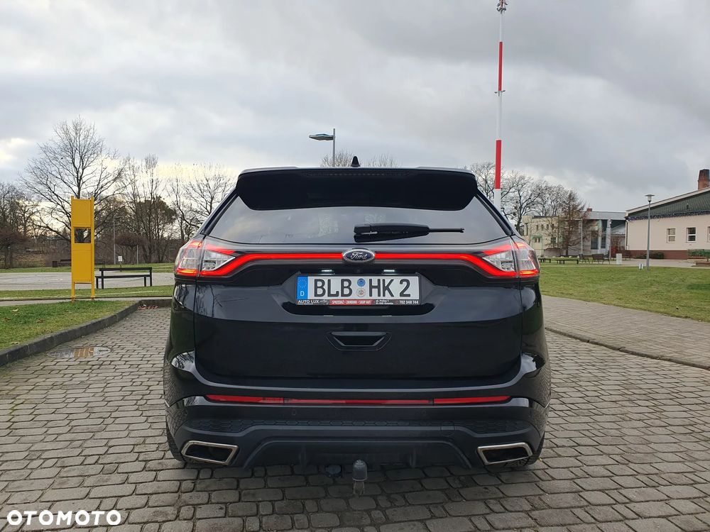 Ford Edge 2.0 TDCi Bi-Turbo 4x4 ST-LINE - 10