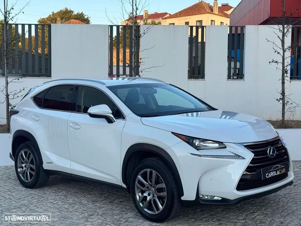 Lexus NX 300h Executive - 1