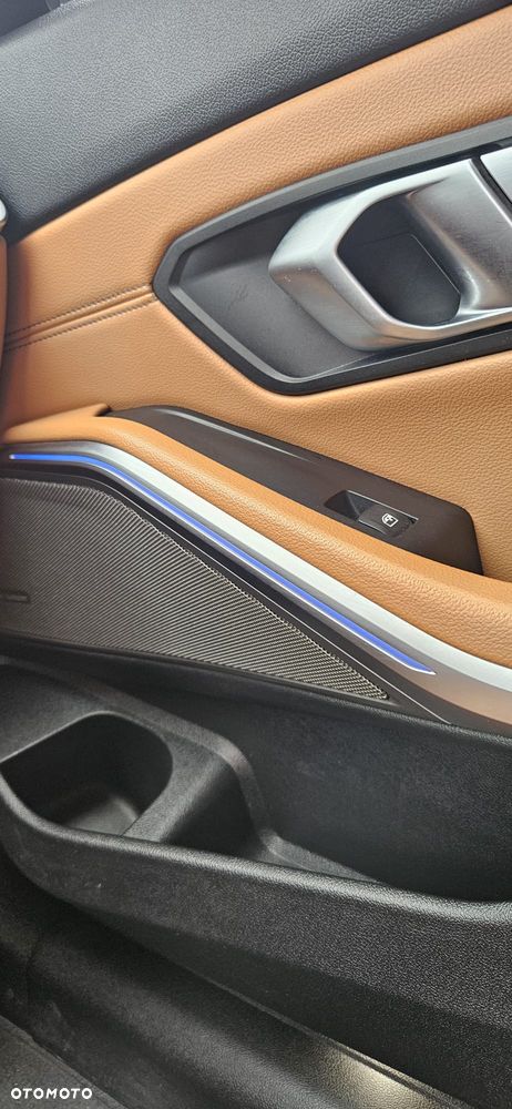 BMW Seria 3 320i GPF M Sport Shadow - 12