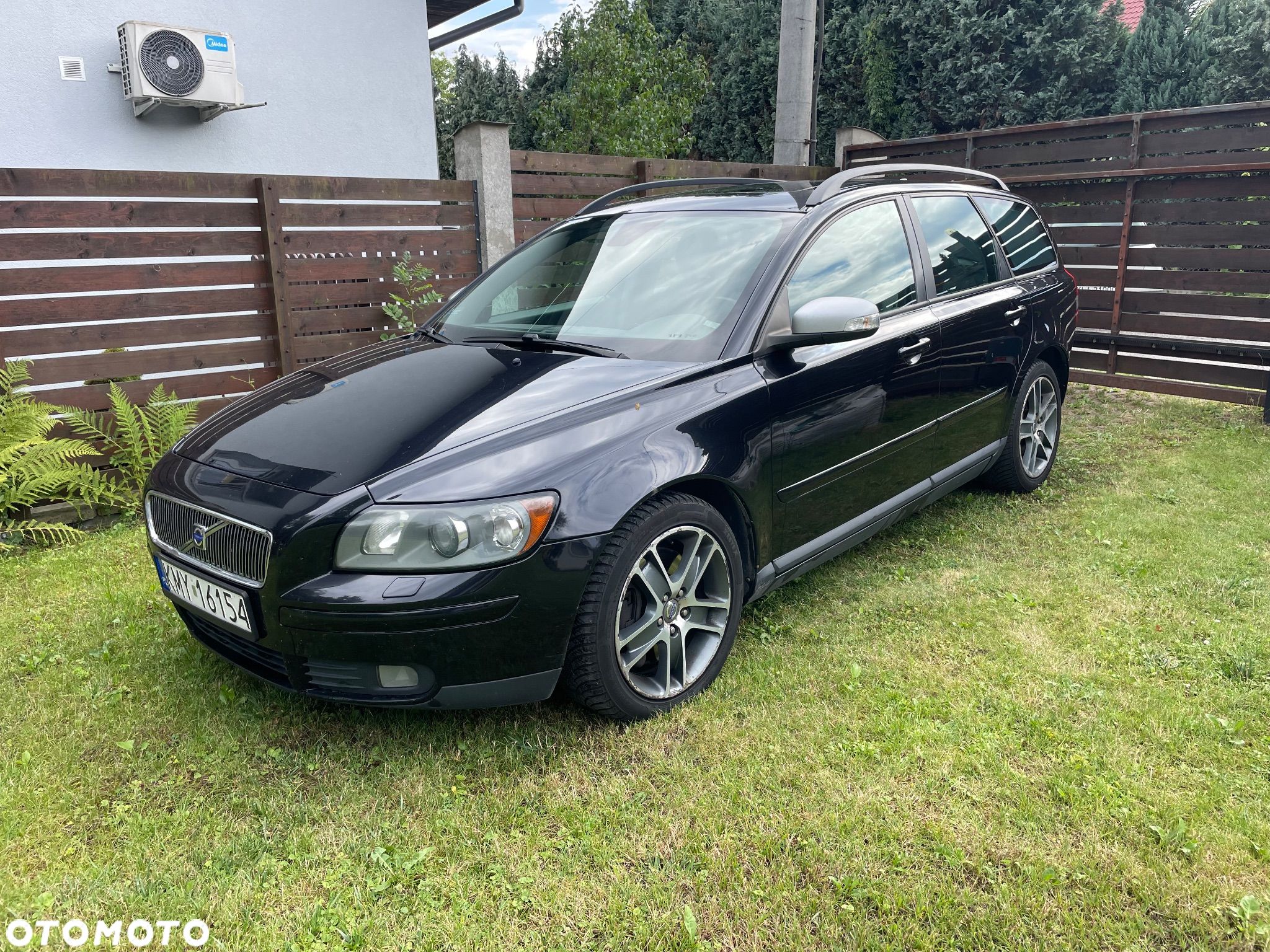 Volvo V50 2.4D5 Momentum - 1