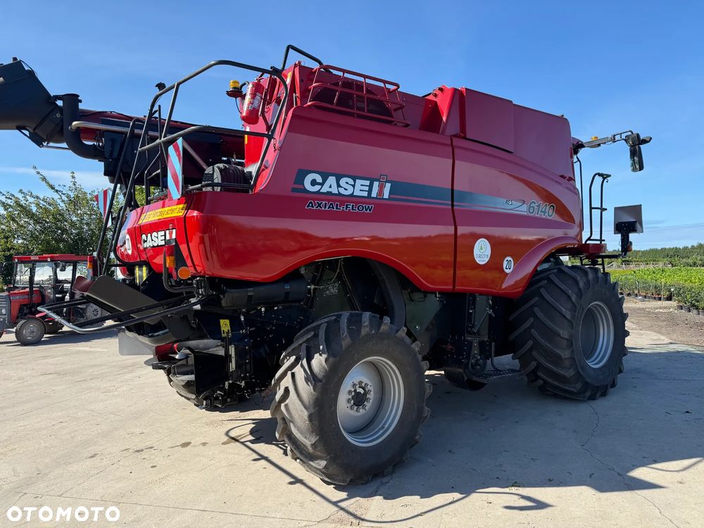 Case IH Axial Flow 6140 - 5