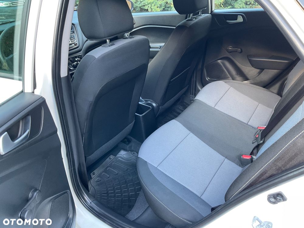 Hyundai i20 - 13