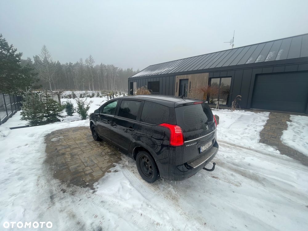 Peugeot 5008 - 9