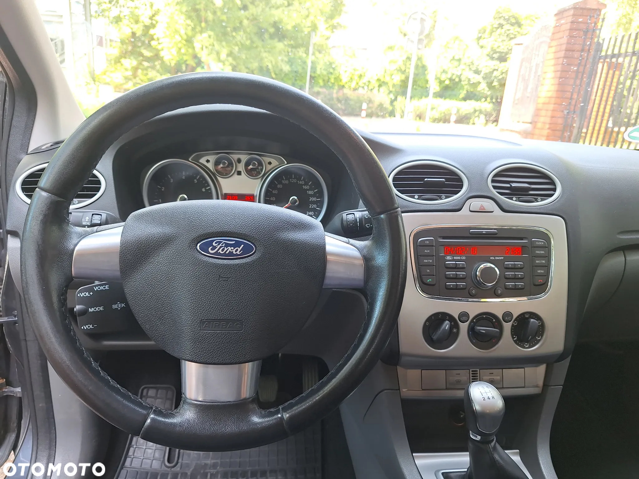 Ford Focus - 17