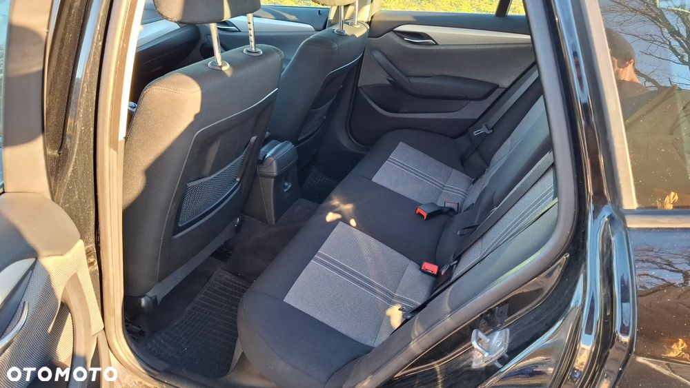 BMW X1 xDrive20d - 12