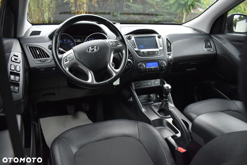 Hyundai ix35 blue 1.6 2WD Finale Gold - 30