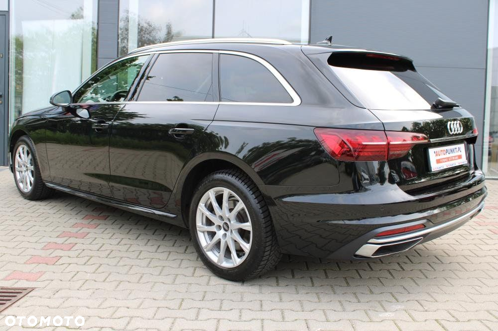 Audi A4 - 8