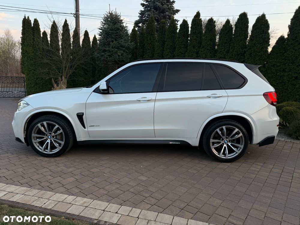 BMW X5 xDrive50i Sport-Aut - 3