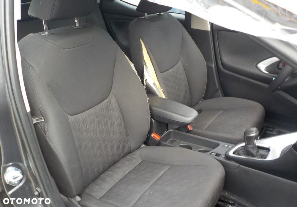 Toyota Yaris - 20