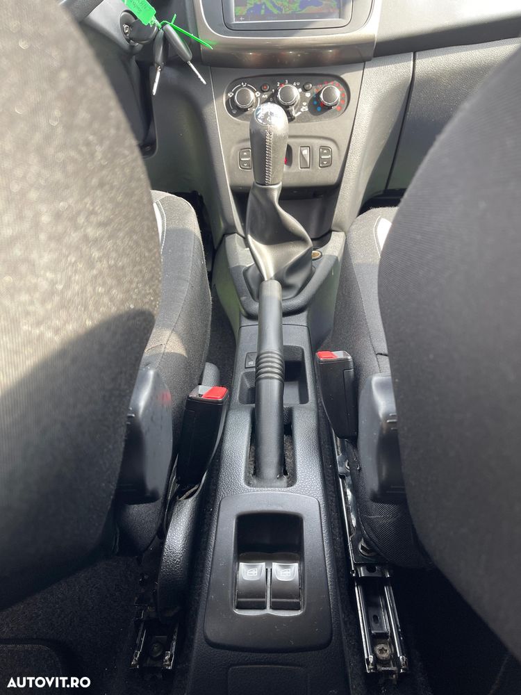 Dacia Sandero Stepway dCi 90 Prestige - 9