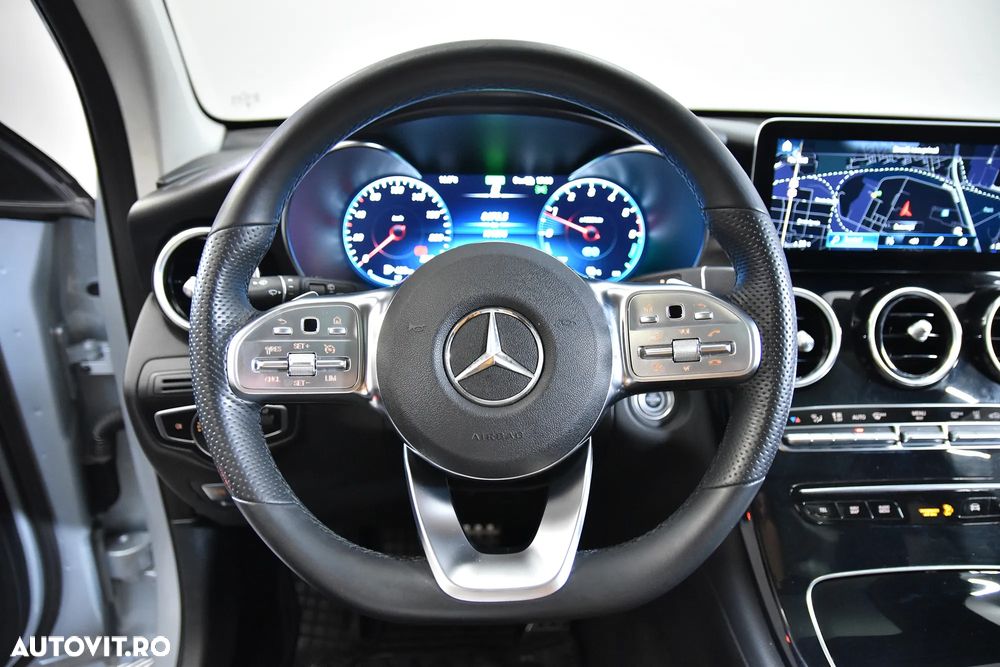 Mercedes-Benz GLC - 17