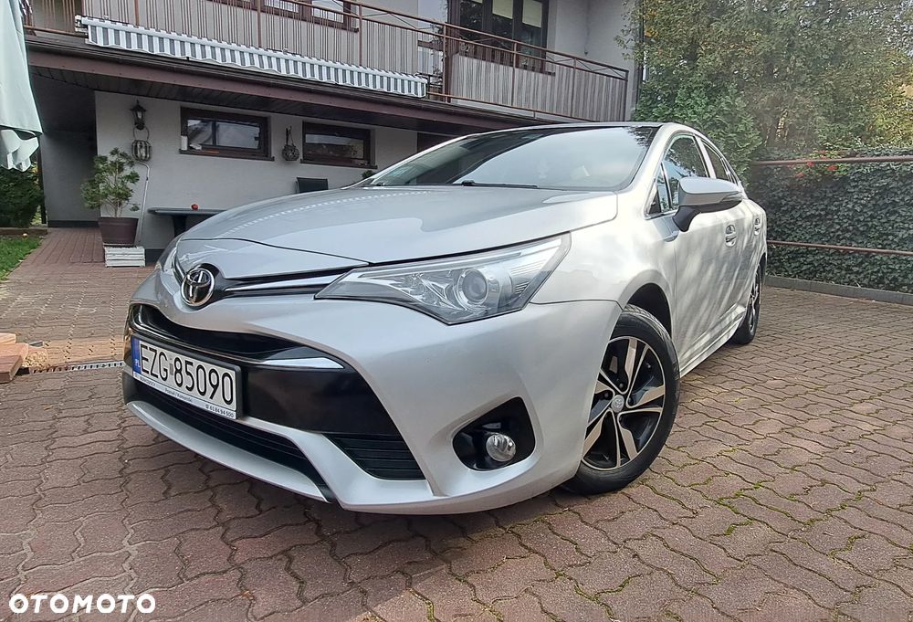 Toyota Avensis 1.6 Active - 7