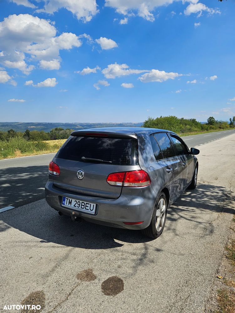 Volkswagen Golf - 4
