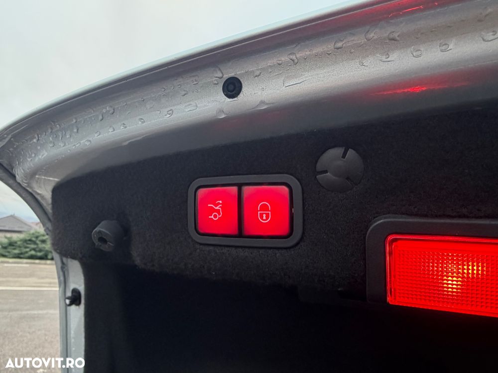 Mercedes-Benz C 400 4Matic T 7G-TRONIC AMG Line - 15