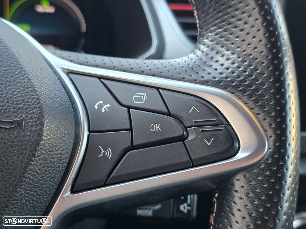 Renault Captur - 16