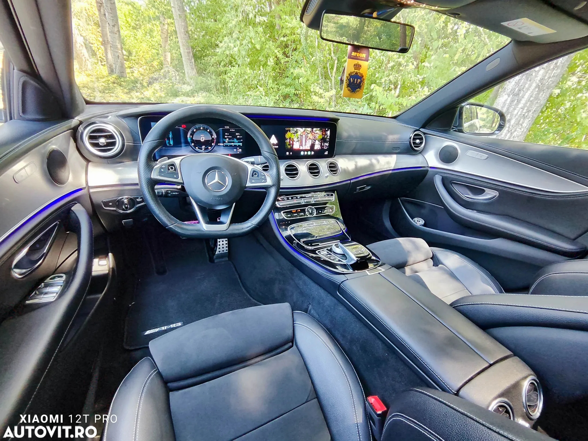 Mercedes-Benz E 220 d T 9G-TRONIC AMG Line - 34