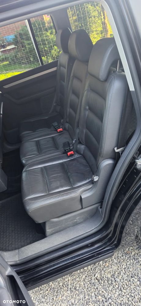 Volkswagen Touran - 8