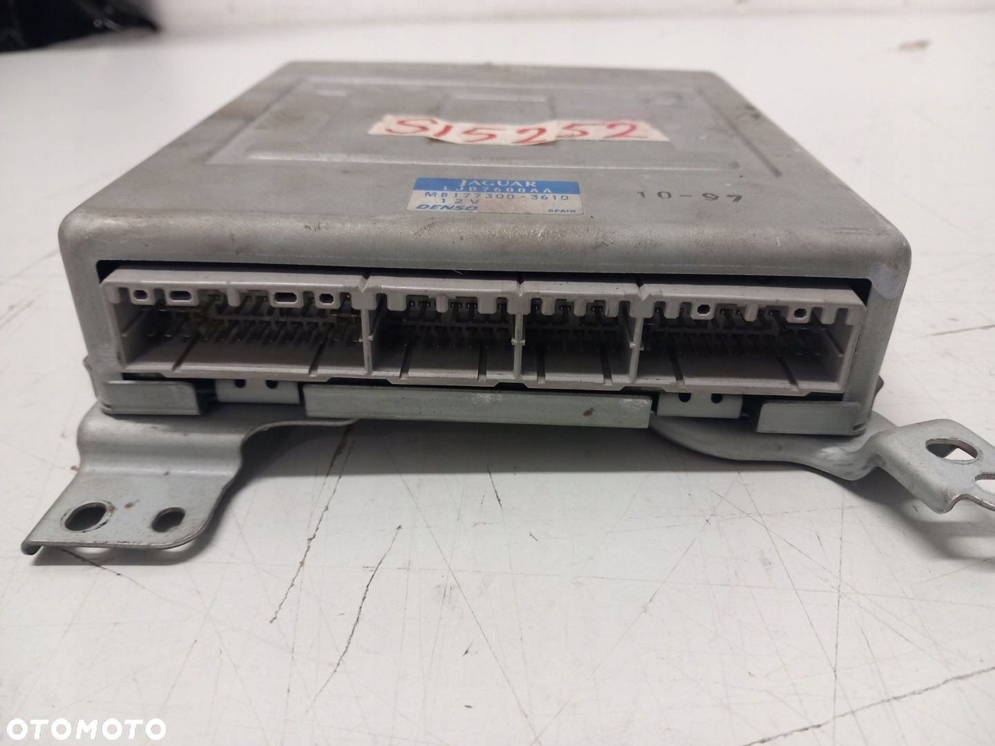 komputer silnika JAGUAR XK8 4.0 MB177300-3610 LJB7600AA - 2