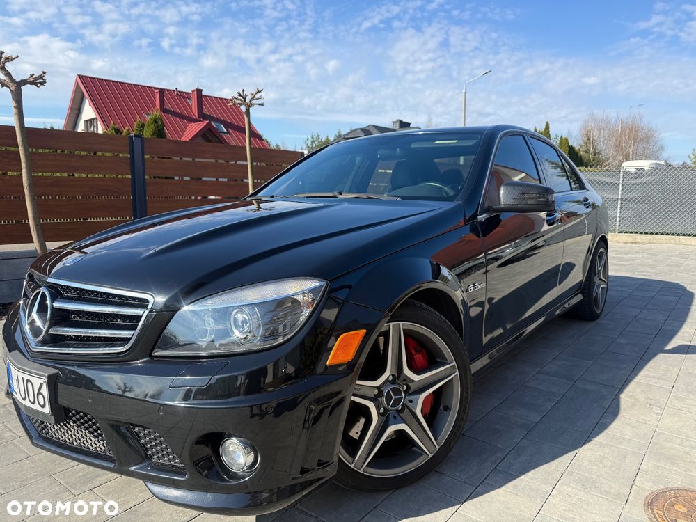 Mercedes-Benz Klasa C 63 AMG - 2