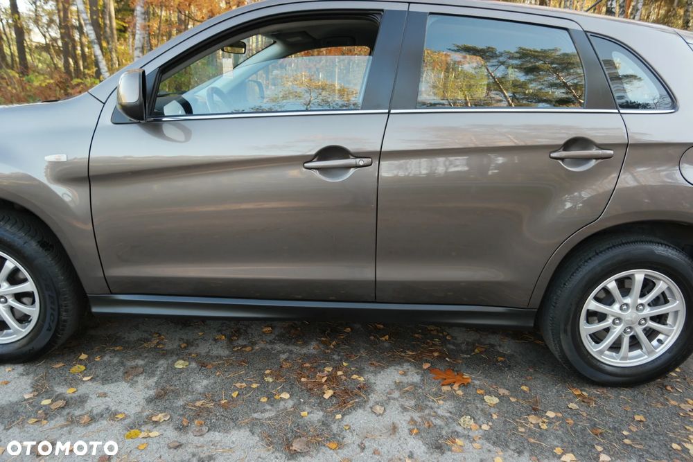 Mitsubishi ASX - 11