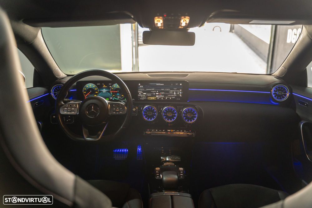 Mercedes-Benz CLA 250 e 8G-DCT AMG Line - 16