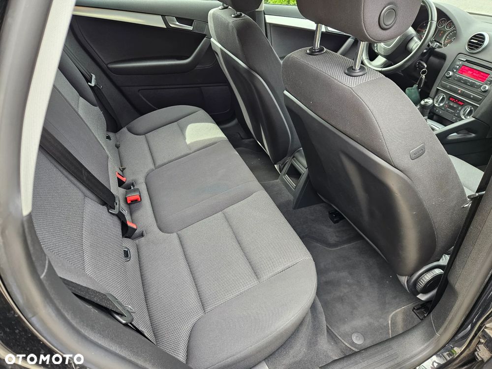 Audi A3 Sportback 1.9 TDI DPF Ambition - 11