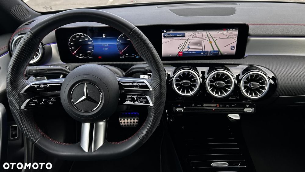 Mercedes-Benz CLA - 14