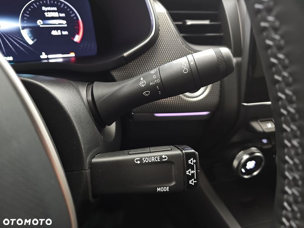 Renault Arkana 1.3 TCe mHEV Techno EDC - 17