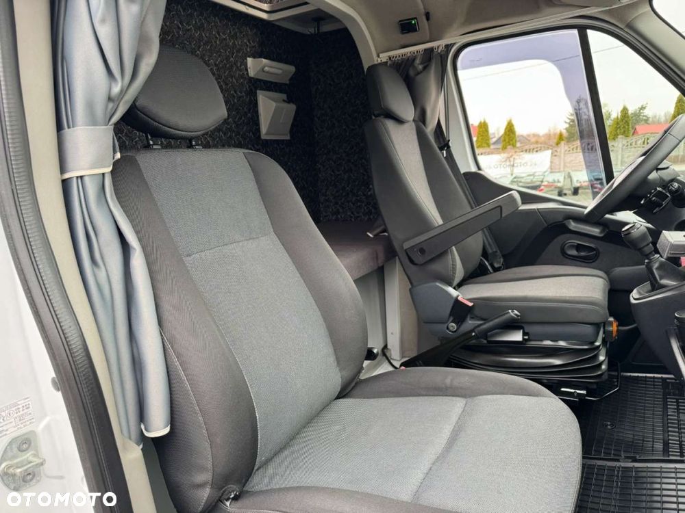 Renault Master Sypialka 2osobowa 3x podnoszona plandeka - 32