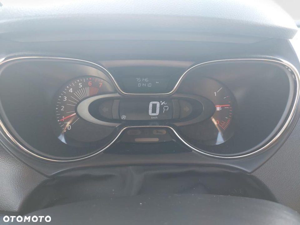 Renault Captur - 9
