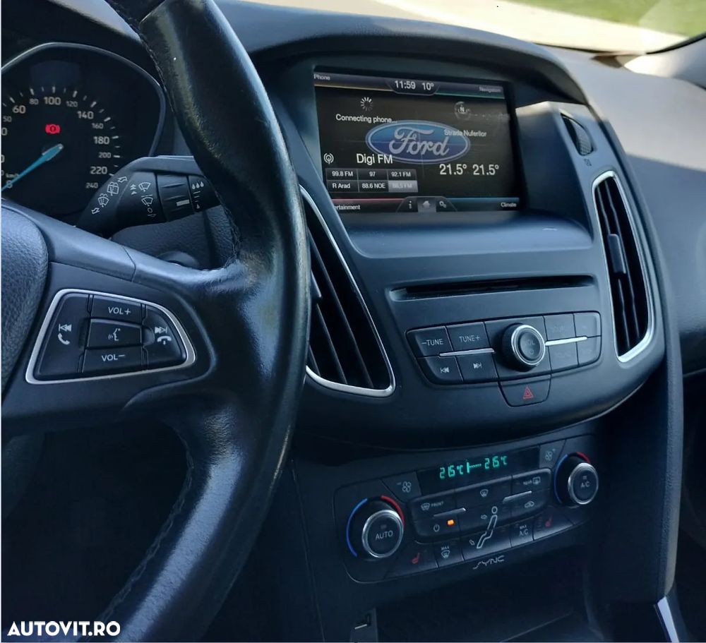 Ford Focus 1.0 EcoBoost Start Stop Titanium - 2